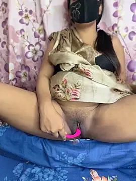 Naughty_Queen49 webkamerás műsora