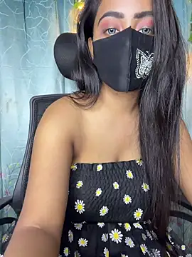 Naughty_Queen49 Adlı Modelin Web Kamerası Şovu