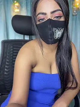 Sala de chat en directo de Naughty_Queen49