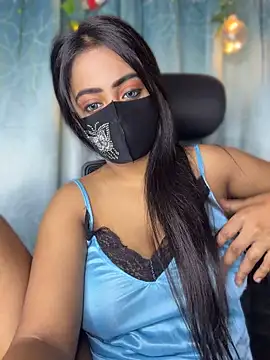 Show de Naughty_Queen49 na webcam