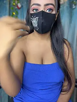 Czat XXX na żywo – Naughty_Queen49