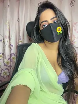 Naughty_Queen49 Adlı Modelin Canlı XXX Sohbeti