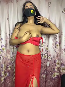 Naughty_Queen49 即 時 XXX 聊天