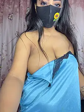 Naughty_Queen49 现场XXX聊天