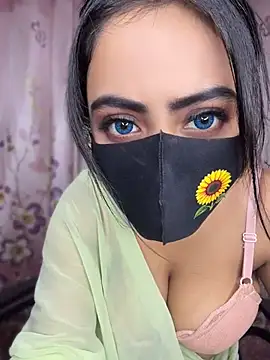 Chat XXX ao vivo de Naughty_Queen49