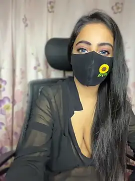 Naughty_Queen49 Adlı Modelin Canlı XXX Sohbeti