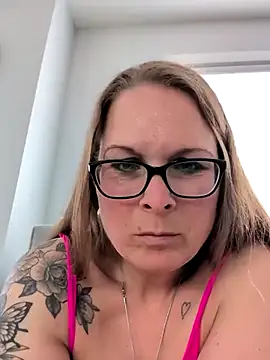 Sparkle99999's Webcam Show
