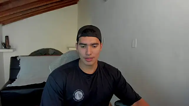 JamesGraay Show in webcam