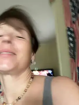 CUMFOREVERY1nTitTiES2's Webcam Show