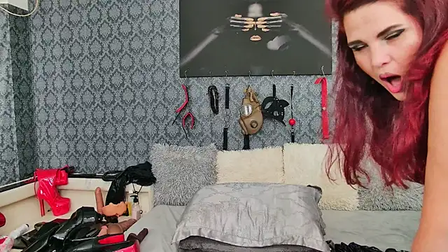 Dolly4youu Webcam show