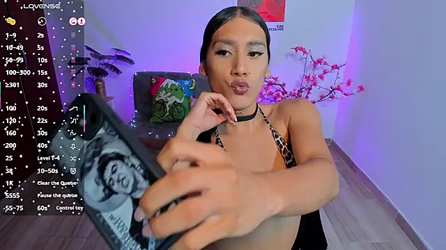 CamilaHarperr_ Show Webcam