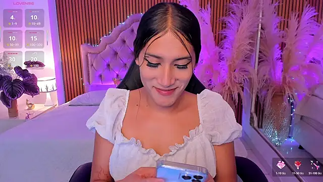 Вебкам-шоу CamilaHarperr_