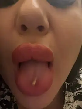 beautydiamondn Webbikameraesitys