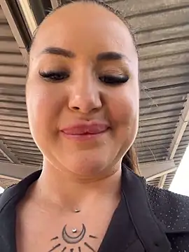 beautydiamond's Webcam Show