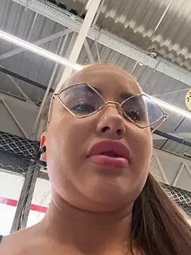 Živý XXX chat beautydiamond