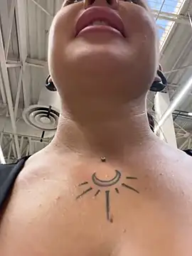 Živý XXX chat beautydiamond