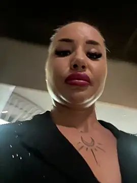 Show de beautydiamond na webcam