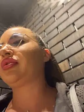 beautydiamond élő XXX-chatje