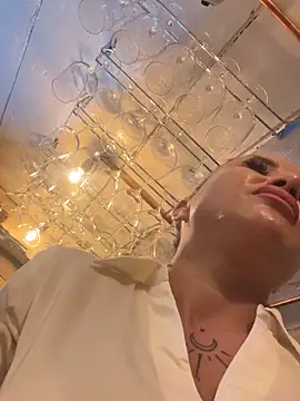 แชท XXX สดของ beautydiamond