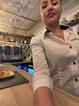 beautydiamond Adlı Modelin Canlı XXX Sohbeti