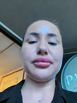 beautydiamond élő XXX-chatje