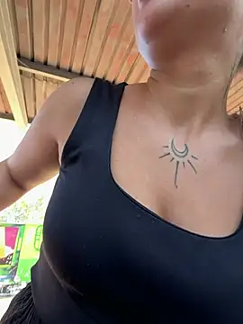 Chat +18 de beautydiamond ao vivo