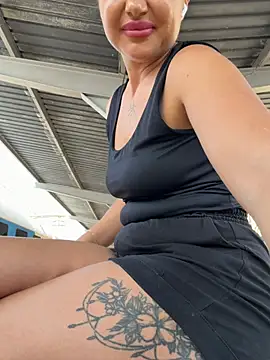 beautydiamond Adlı Modelin Canlı XXX Sohbeti