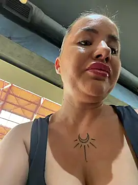 Chat +18 de beautydiamond ao vivo