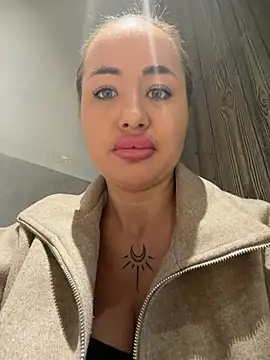 beautydiamond's Live XXX Chat