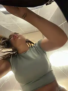 XXX chat uživo modela beautydiamond