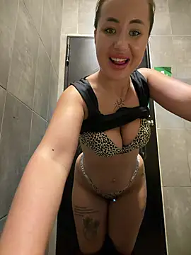 beautydiamondn Live XXX chat