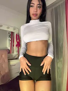 lina_pink's Live XXX Chat