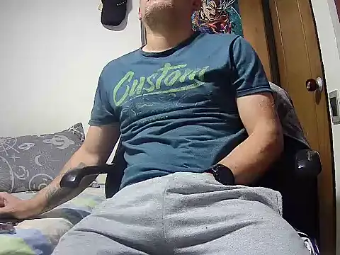 Ponpeo Show in webcam