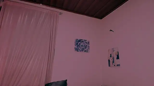 Živá chatovací místnost Candle__lz