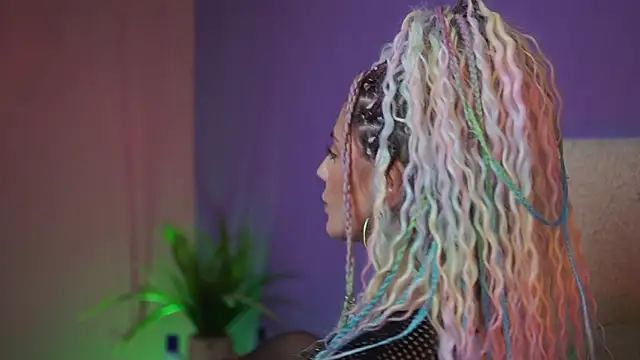 دردشة SabrinaHope الجنسية المباشرة