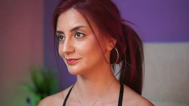 צ'אט XXX בשידור חי של SabrinaHope