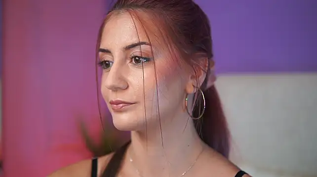SabrinaHope's Webcam Show