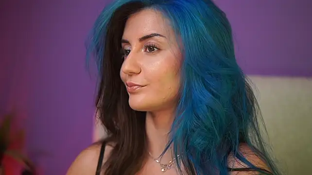 SabrinaHope Adlı Modelin Canlı XXX Sohbeti