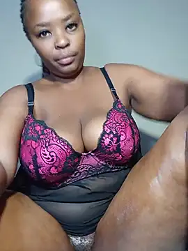 Yummy-Cat's Live XXX Chat