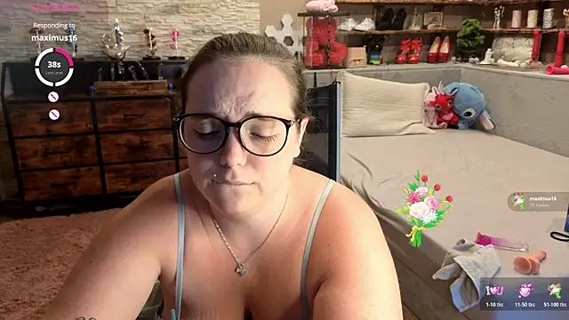 Kimberly-Caprice's Live XXX Chat