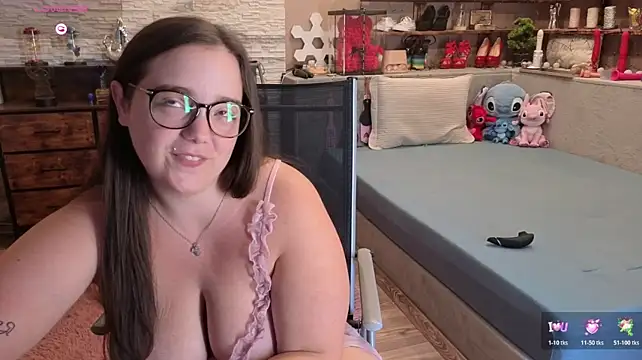 Kimberly-Caprice's Live XXX Chat