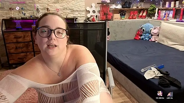 XXX chat uživo modela Kimberly-Caprice