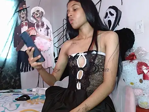 Pokazy przed kamerką – Michi_sexy