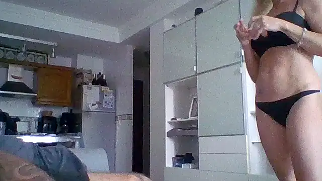 bobotatto Adlı Modelin Web Kamerası Şovu