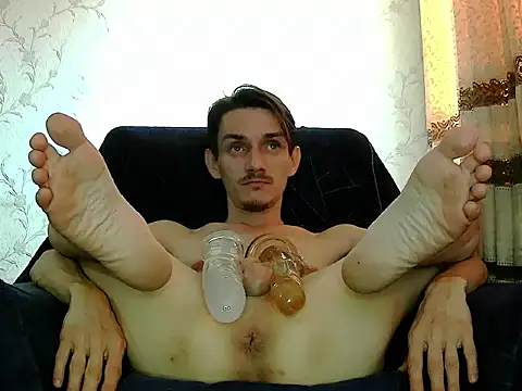 pobedilda18sm webcam show