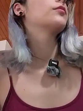 Nixxy_naughty 现场性爱视讯表演