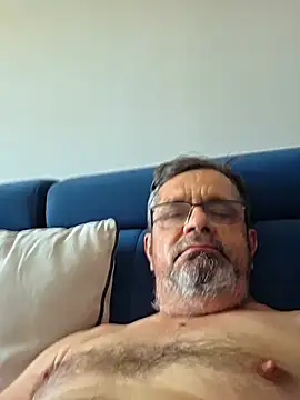 Show modela Axer1960 na web-kameri