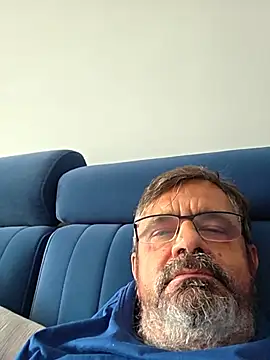 Show modela Axer1960 na web-kameri