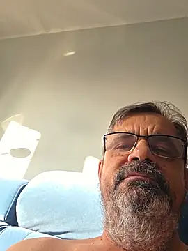 Show modela Axer1960 na web-kameri