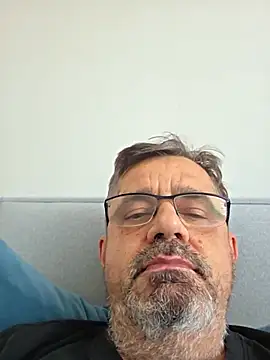 Show modela Axer1960 na web-kameri